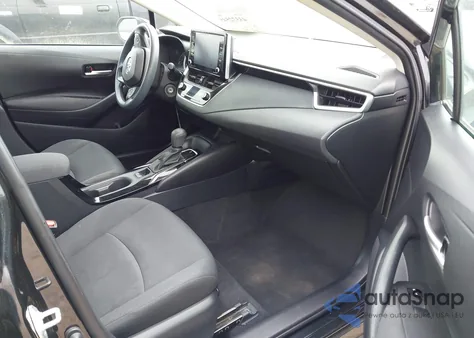 2021 Toyota Corolla Le z USA, uszkodzony, nr VIN 5YFEPMAE9MP233499